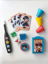 Cargar imagen en el visor de la galería, La Magia Maravillosa de Mickey Mouse