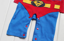 Cargar imagen en el visor de la galería, Superman baby
