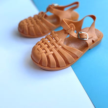 Cargar imagen en el visor de la galería, Roman  jelly Sandals mandarine
