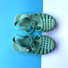 Cargar imagen en el visor de la galería, Roman Jelly sandals Mint
